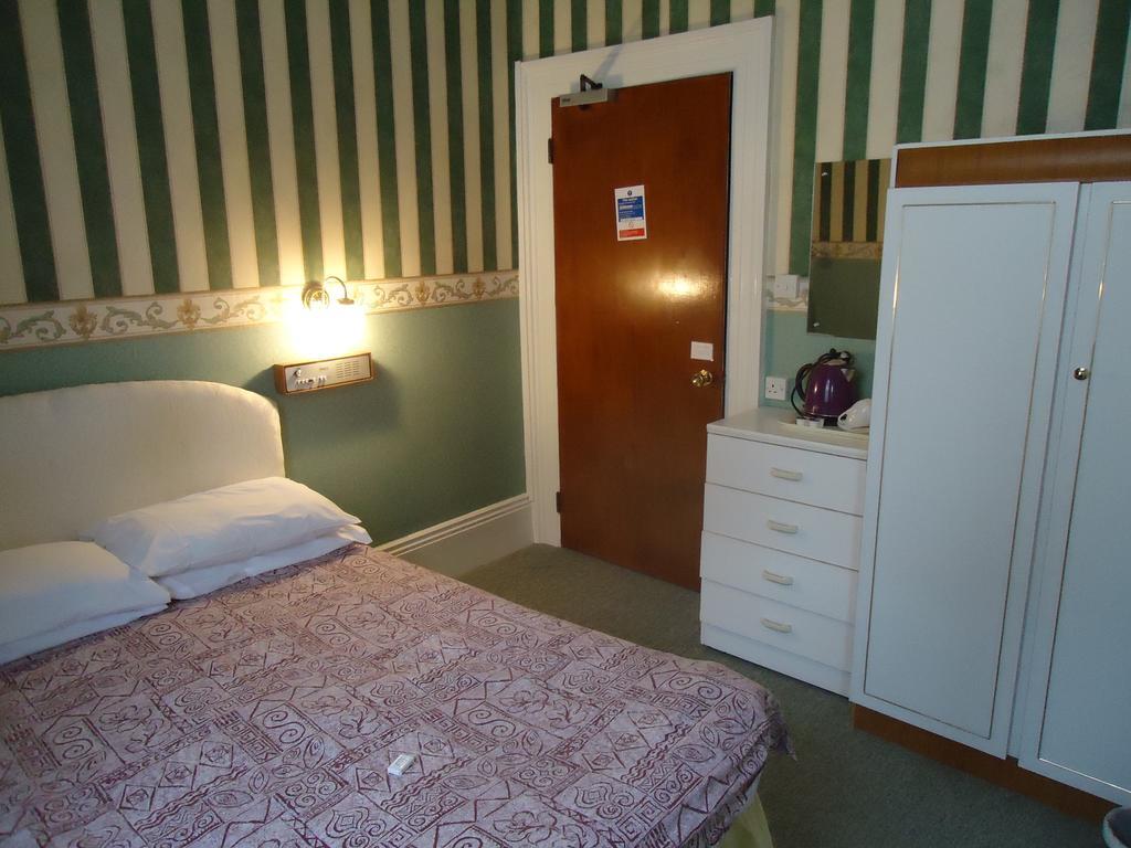 Abbey Court Hotel Torquay Δωμάτιο φωτογραφία