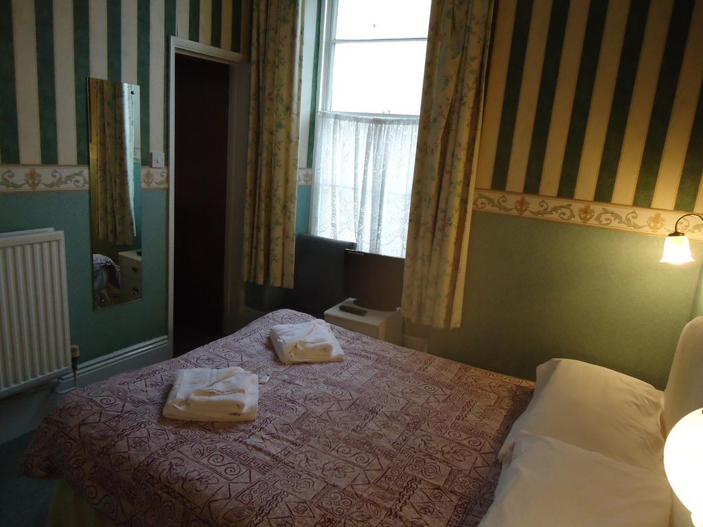 Abbey Court Hotel Torquay Δωμάτιο φωτογραφία