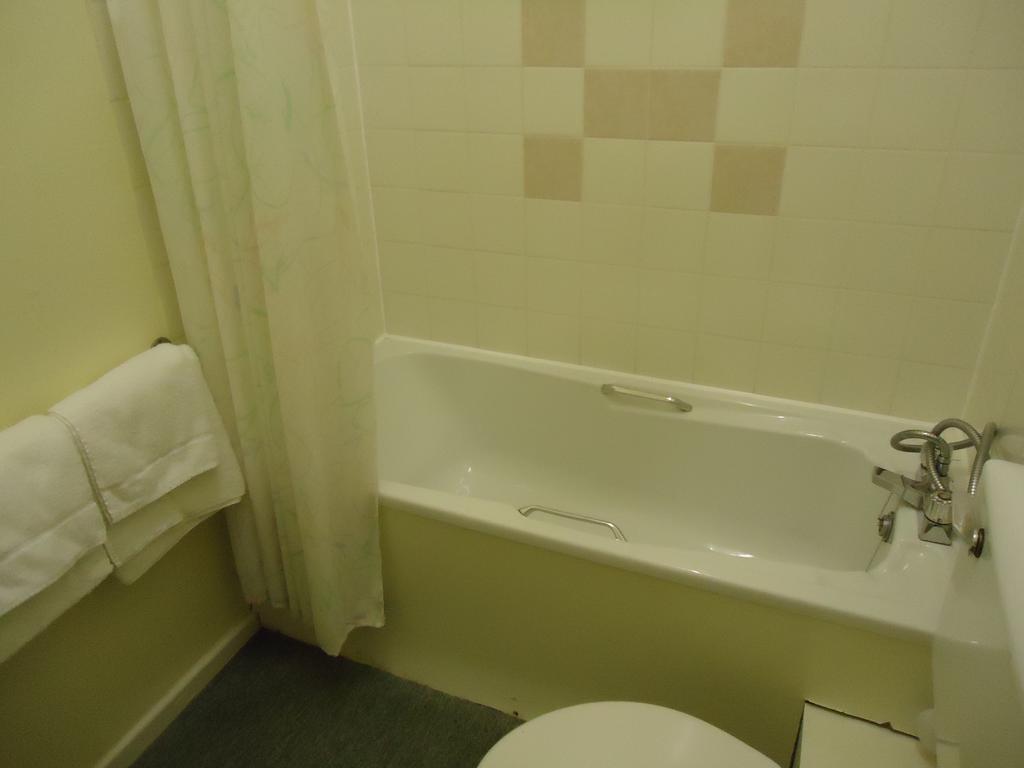 Abbey Court Hotel Torquay Δωμάτιο φωτογραφία