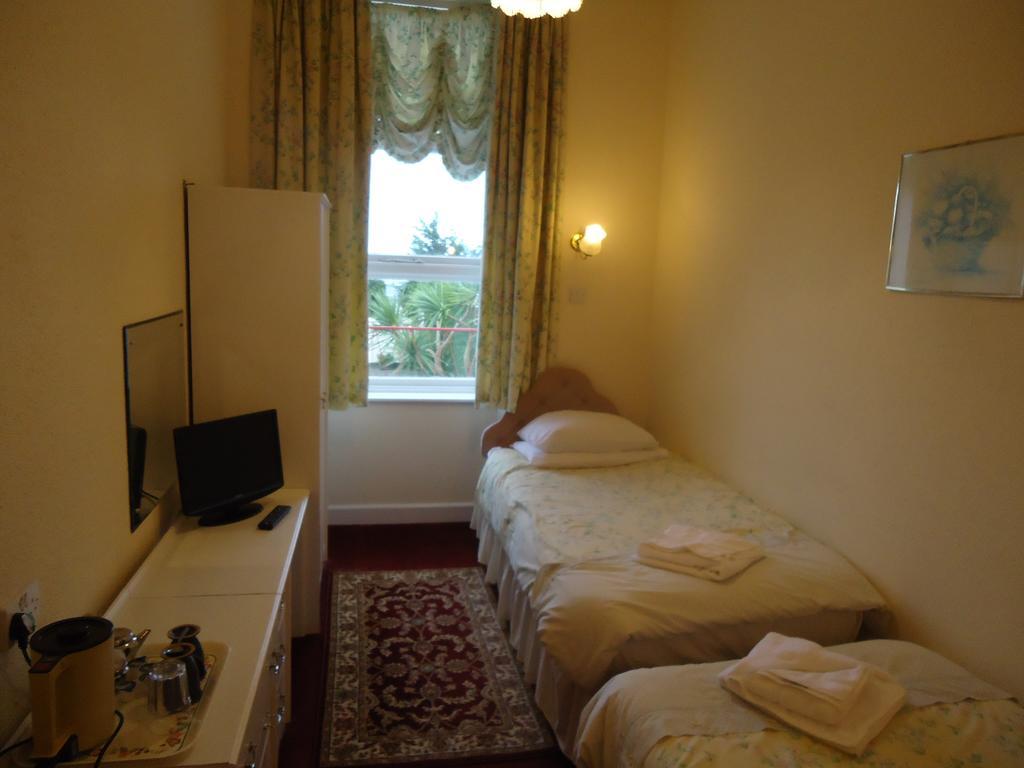 Abbey Court Hotel Torquay Δωμάτιο φωτογραφία